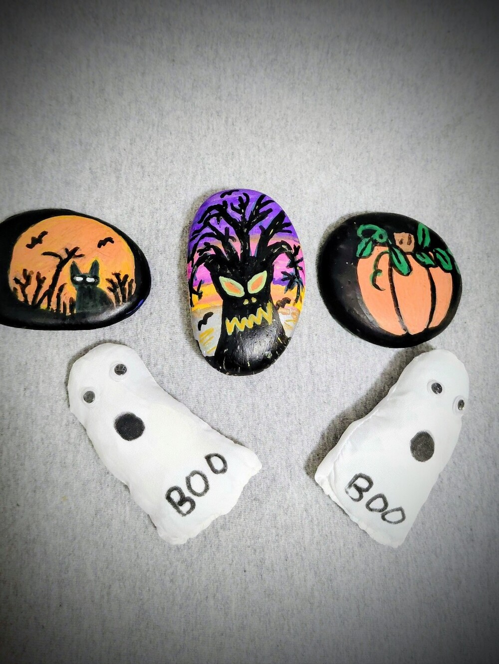 3 Acrylic Hand Painted And Sealed Rocks With Friends Boo And Spooky